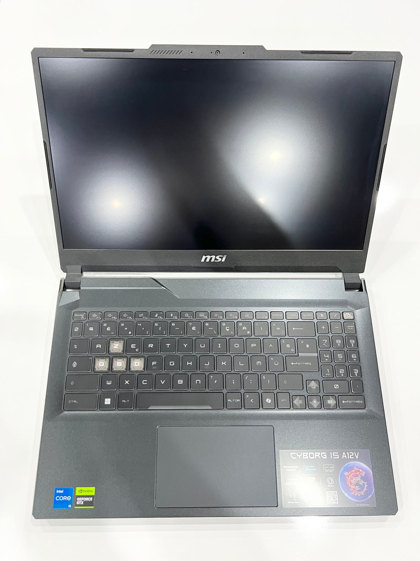 MSI Cyborg 15 A12VF i5 12th-RTX 4060 8G