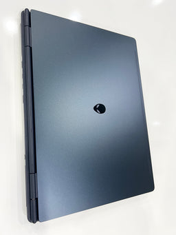 Alienware 16 Aurora Core™ 7 240H-RTX™ 5060 8G