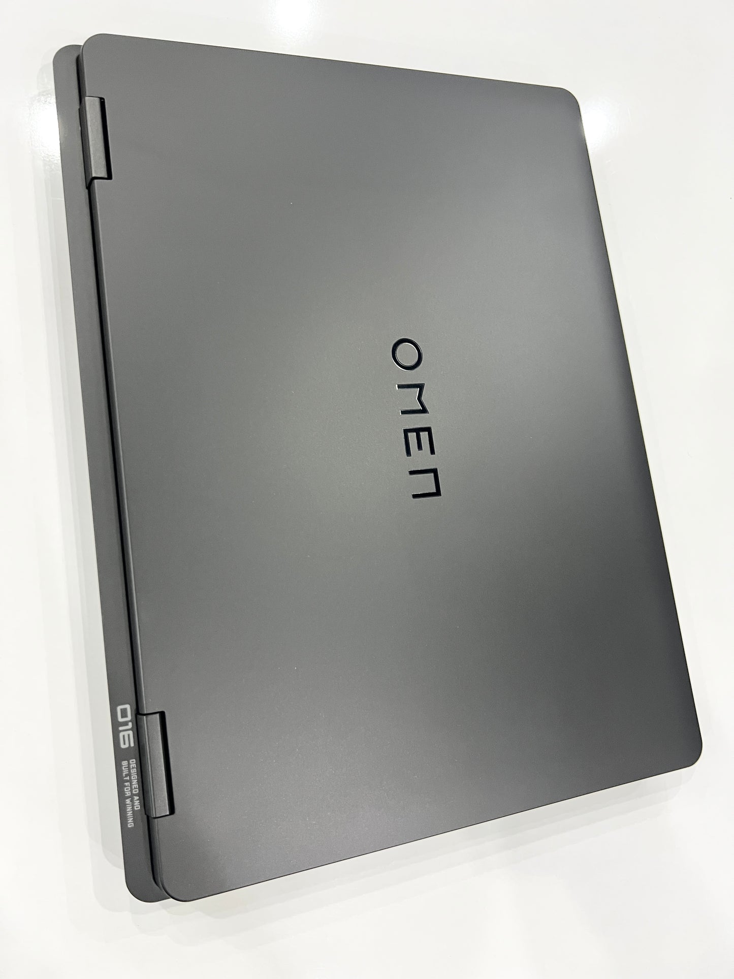 HP OMEN 16 Ryzen™ AI 7 350-RTX™ 5070 8G 2.5K