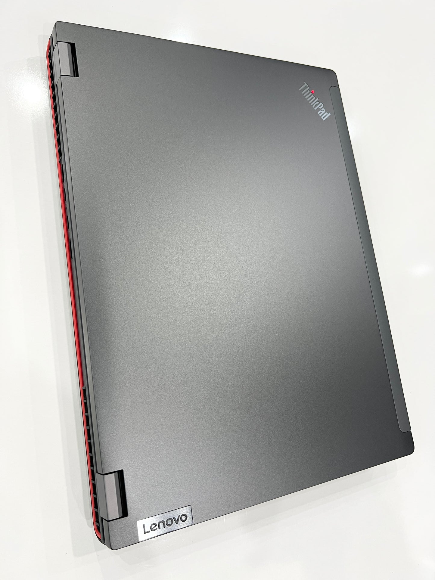 Station de Travail Mobile Lenovo ThinkPad P16 Gen 2 i7 13th-RTX 3500 ADA 12G