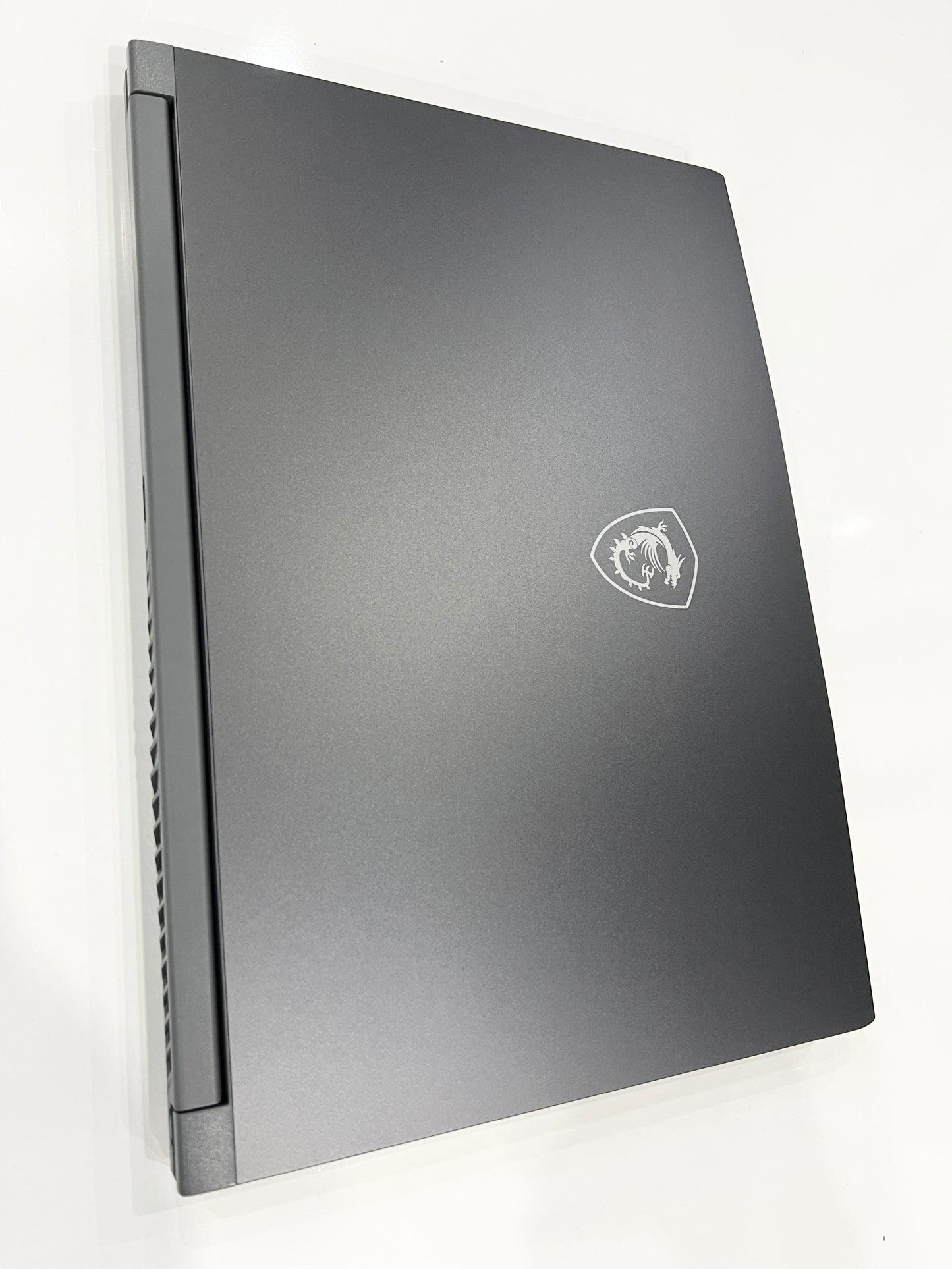 MSI Thin A15 B7UC Ryzen™ 5 7535HS-RTX 3050 4G
