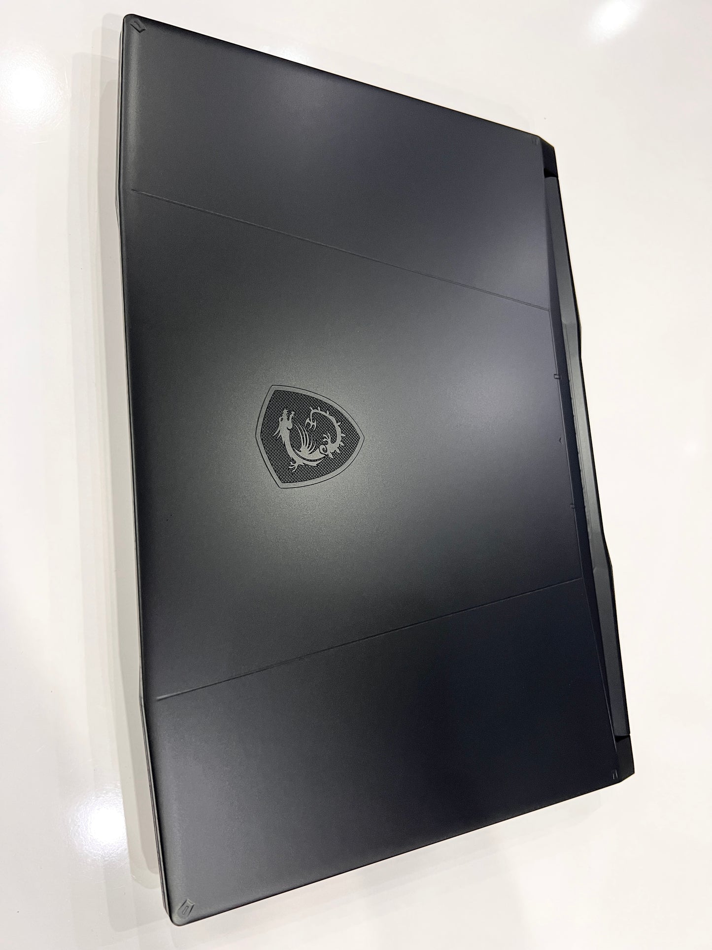 MSI Katana 15 HX i7 14th-RTX 5070 8G