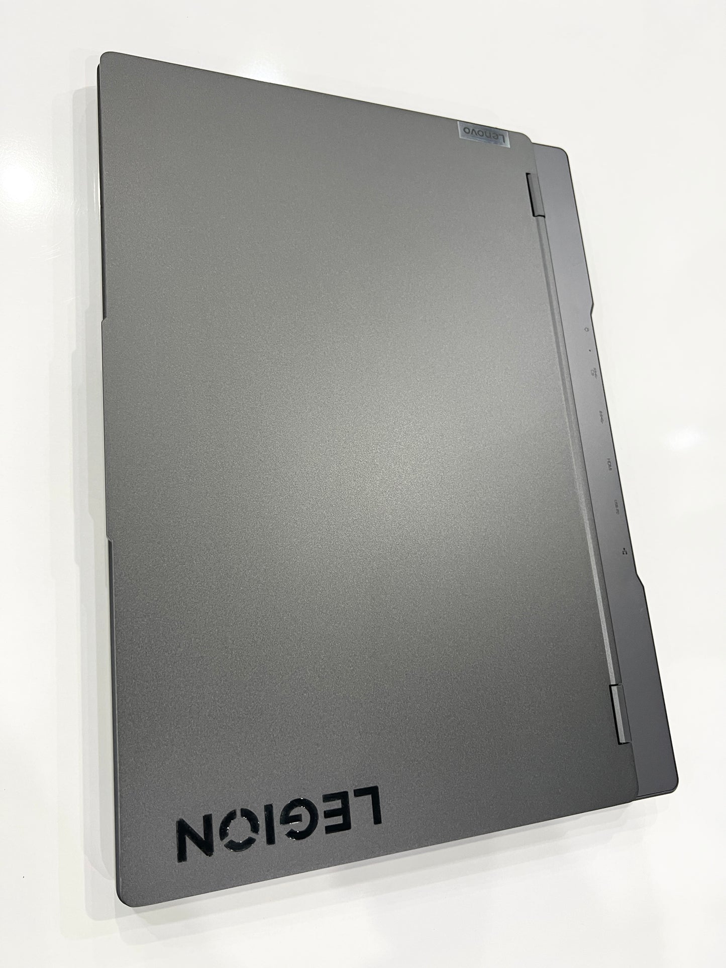 LENOVO LEGION 5 15ARH7H Ryzen 7 6800H-RTX 3070 8G