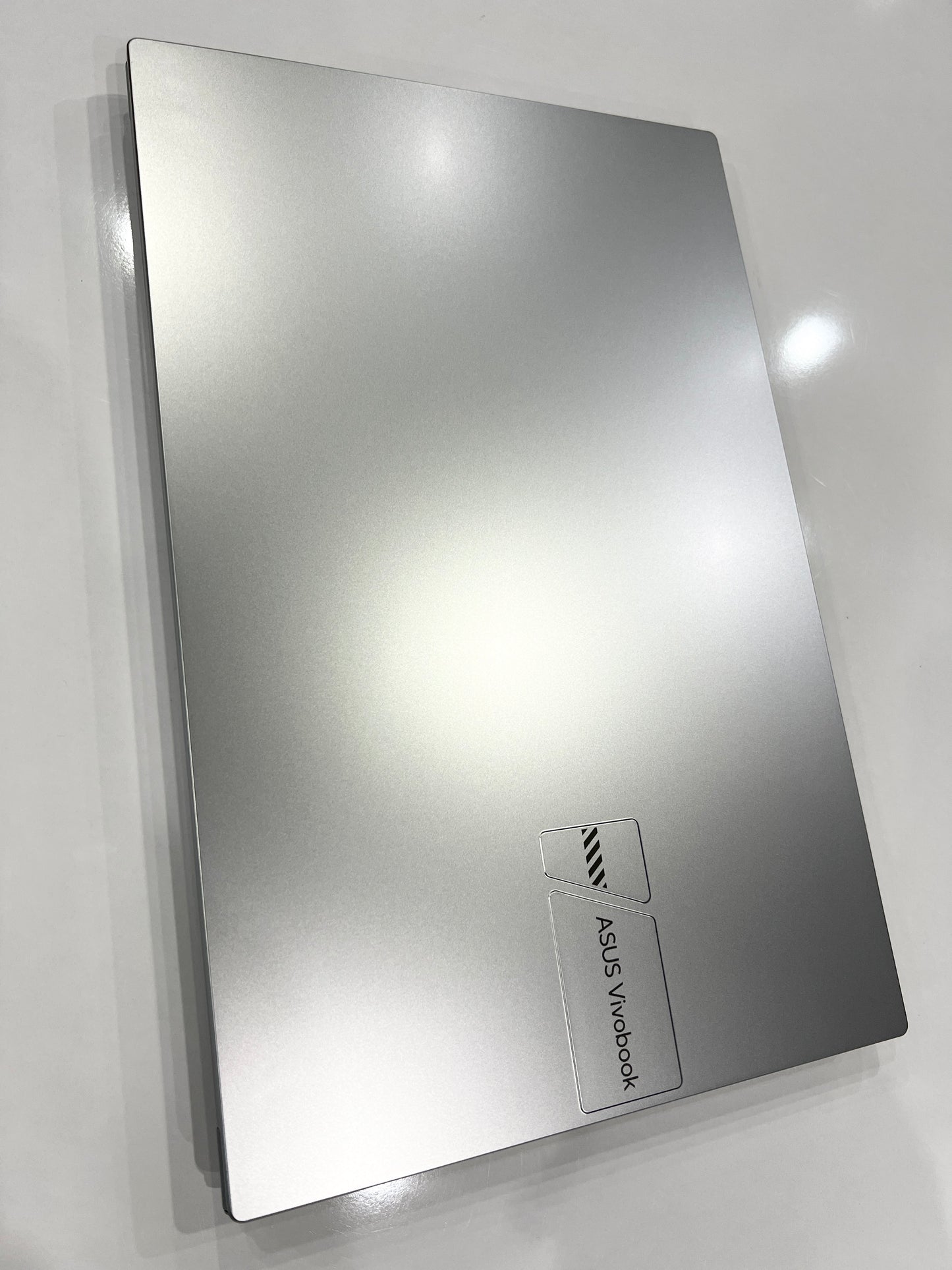 ASUS VivoBook 15 R1502 i9 13th