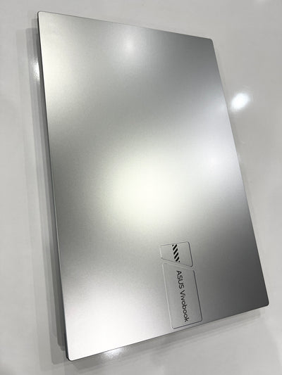 ASUS VivoBook 15 R1502 i9 13th