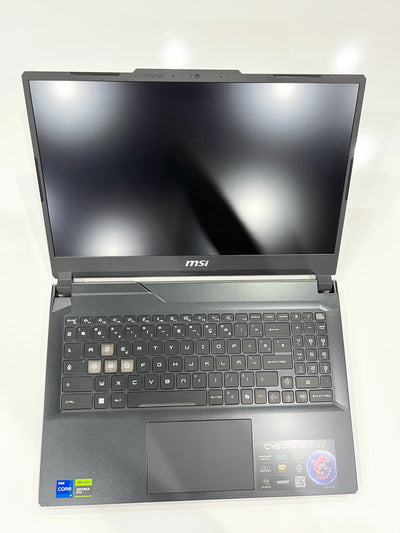 MSI Cyborg 15 A13VFK i7 13th-RTX 4060 8G