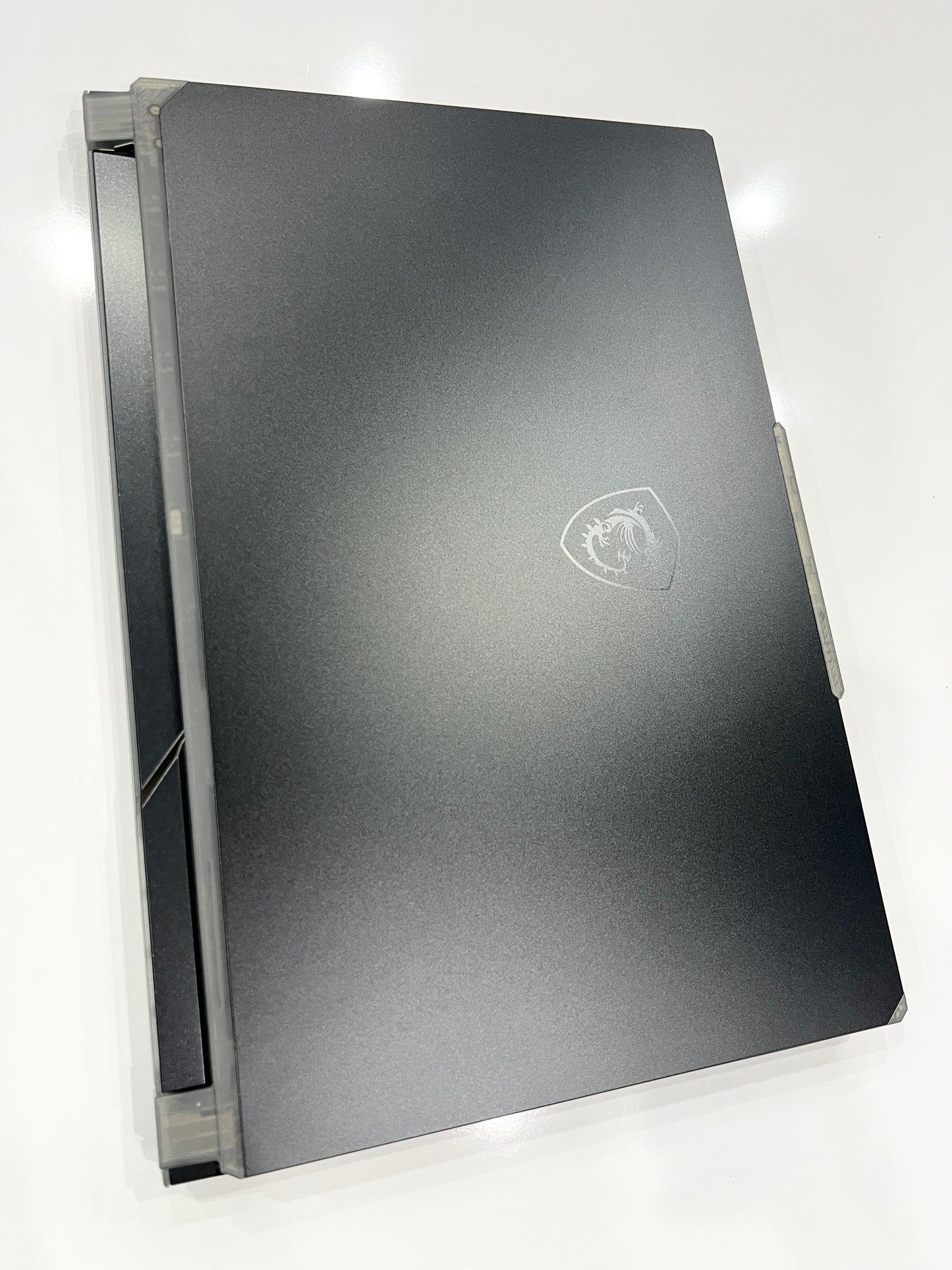 MSI Cyborg 15 A13VFK i7 13th-RTX 4060 8G