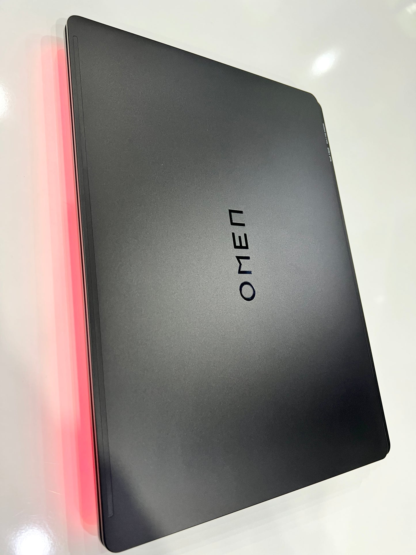 HP OMEN MAX 16 Ultra 7 255HX-RTX™ 5070 Ti 12G