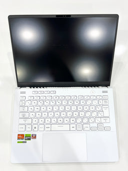 ASUS ROG ZEPHYRUS G14 GA402XV Ryzen 9 7940HS-RTX 4060 8G