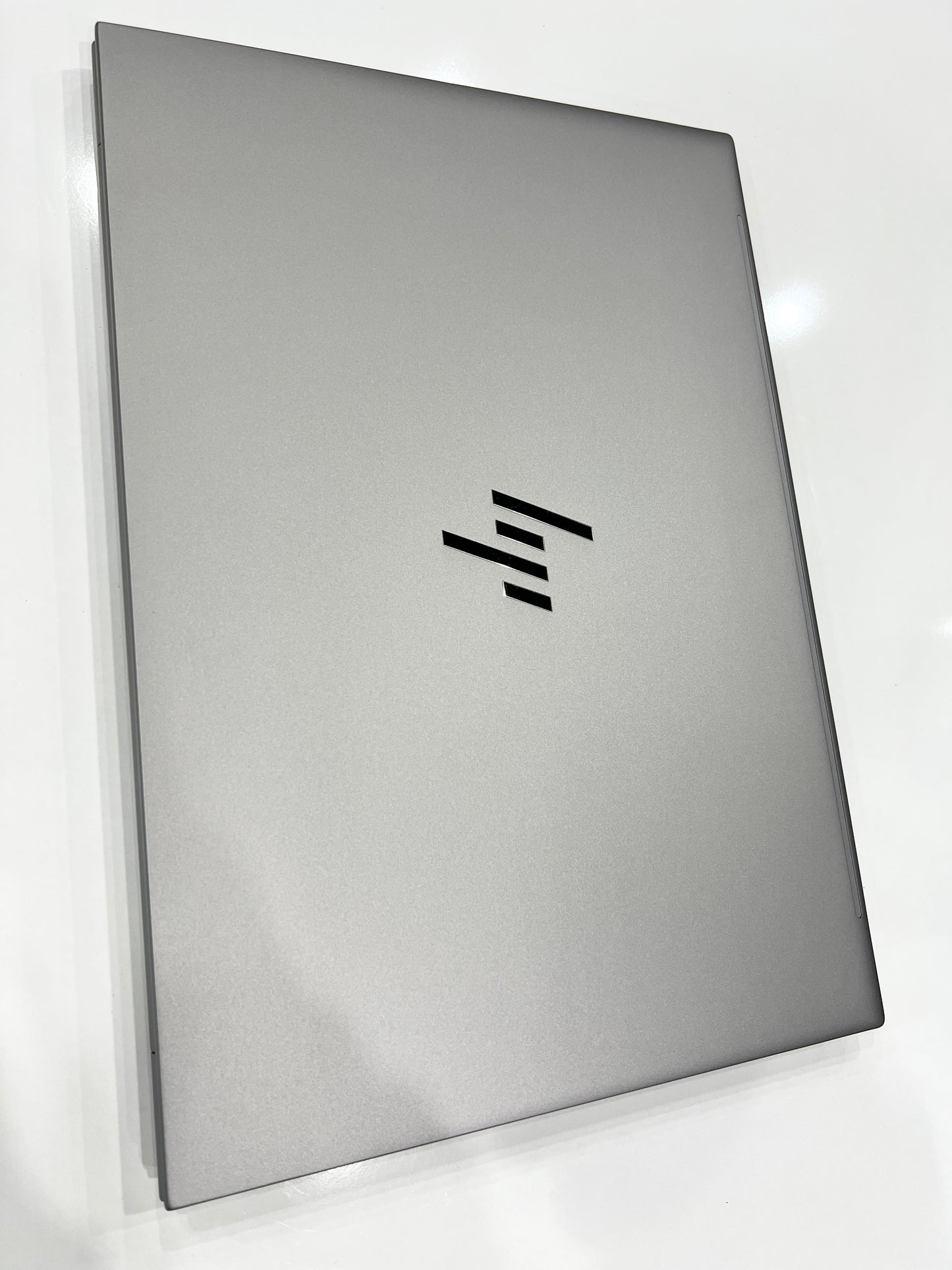 HP ZBook Firefly 16 G11 Ultra 5 125U