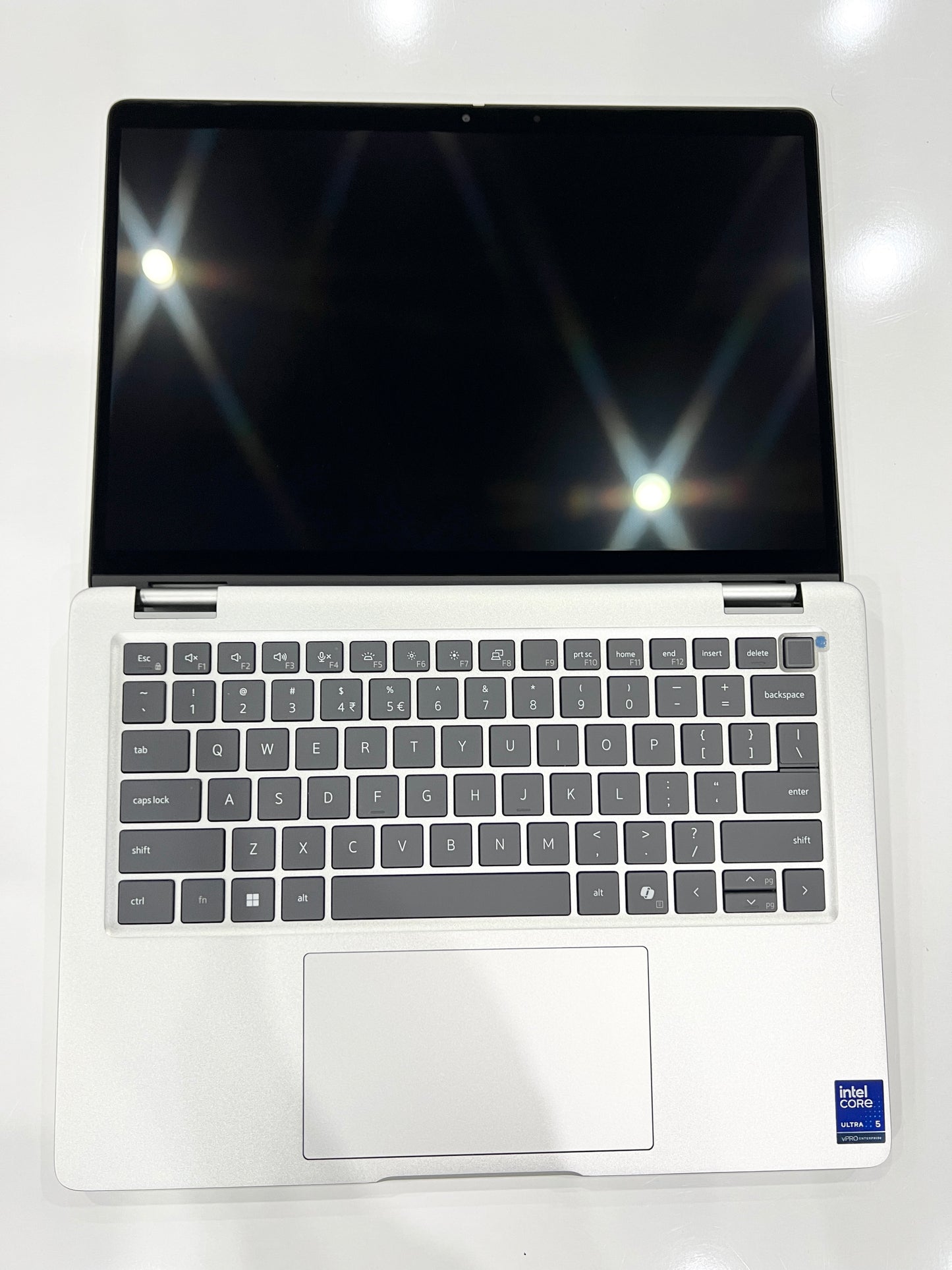 Dell Pro Plus 13 2-in-1 Ultra 5 235U vPro®