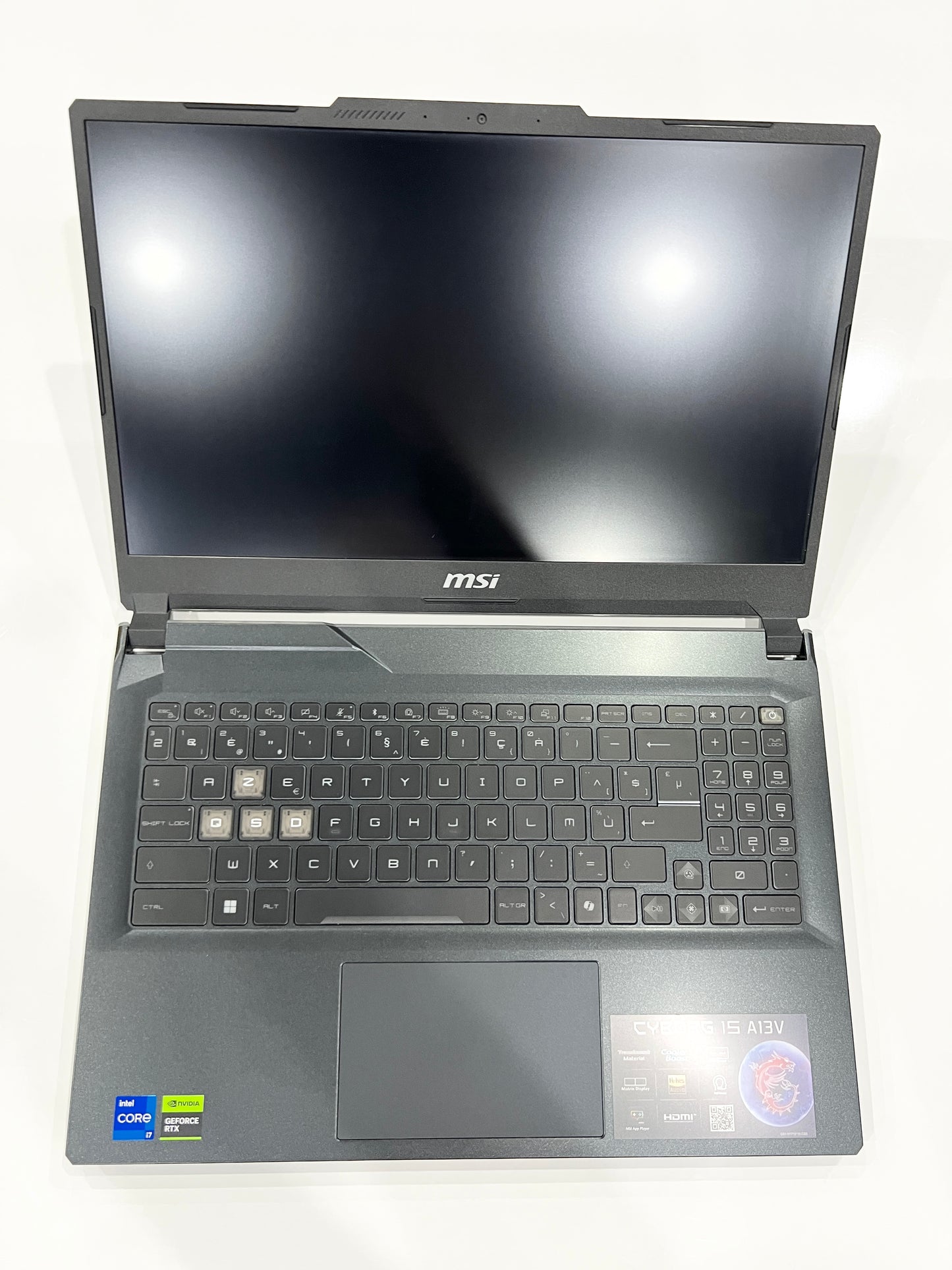 MSI Cyborg 15 A13VE i7 13th-RTX 4050 6G