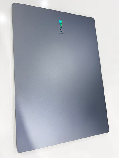 SAMSUNG GALAXY BOOK4 PRO 16 Ultra 7 155H AMOLED Tactile