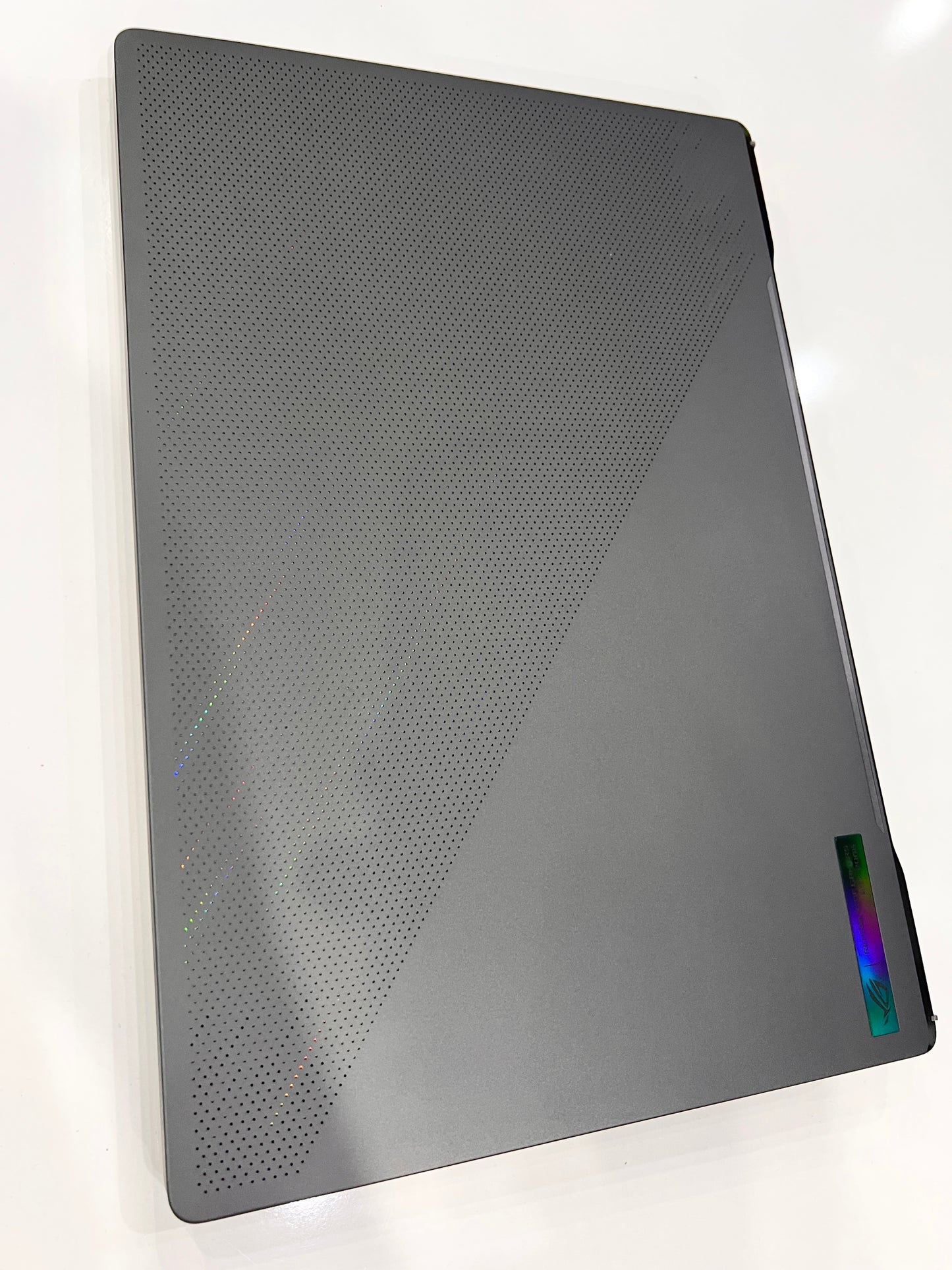 ASUS ROG ZEPHYRUS M16 i7 12th-RTX™ 4050 6G