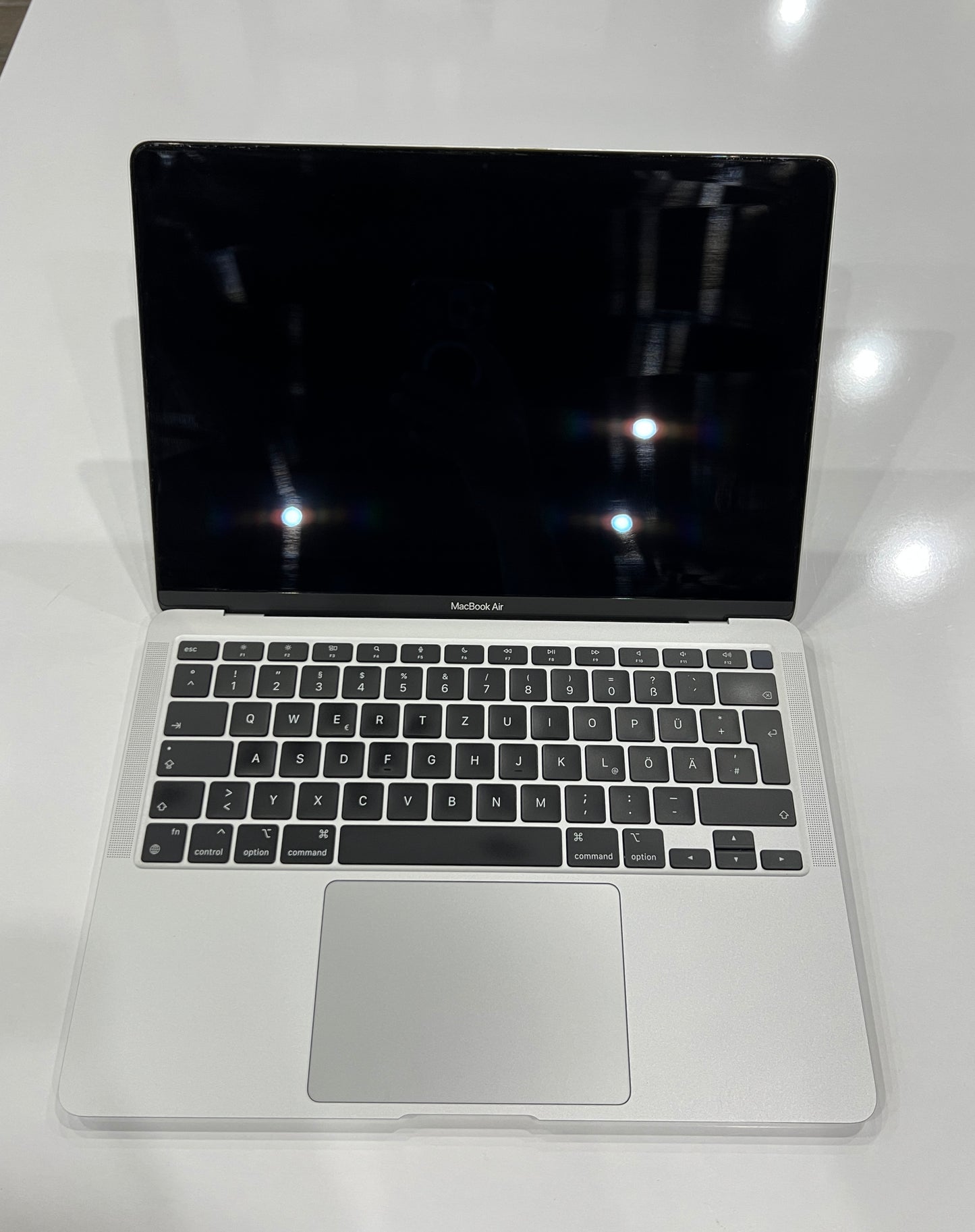 Apple MacBook Air 13 M1 2020