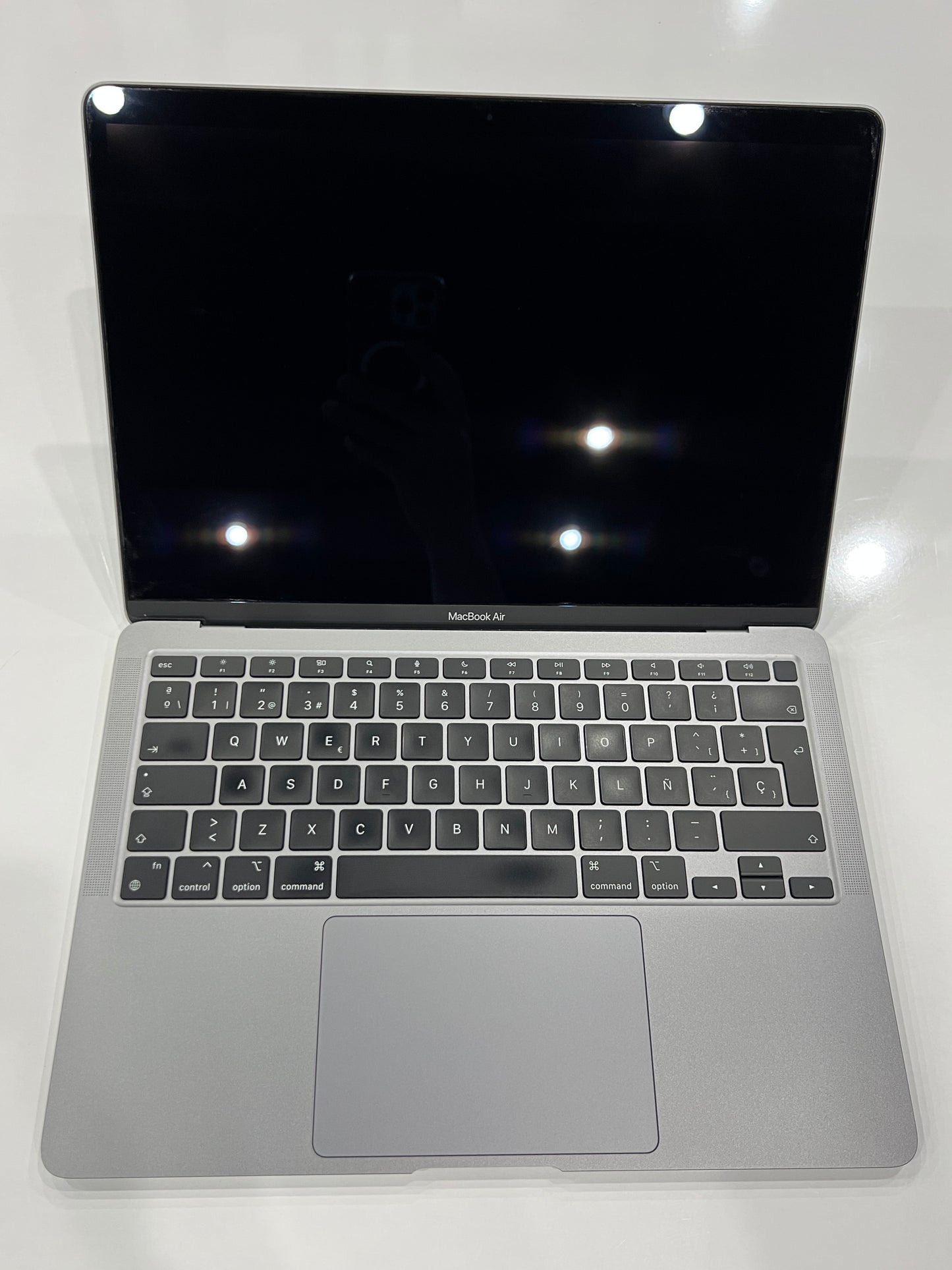 Apple MacBook Air 13 M1 2020