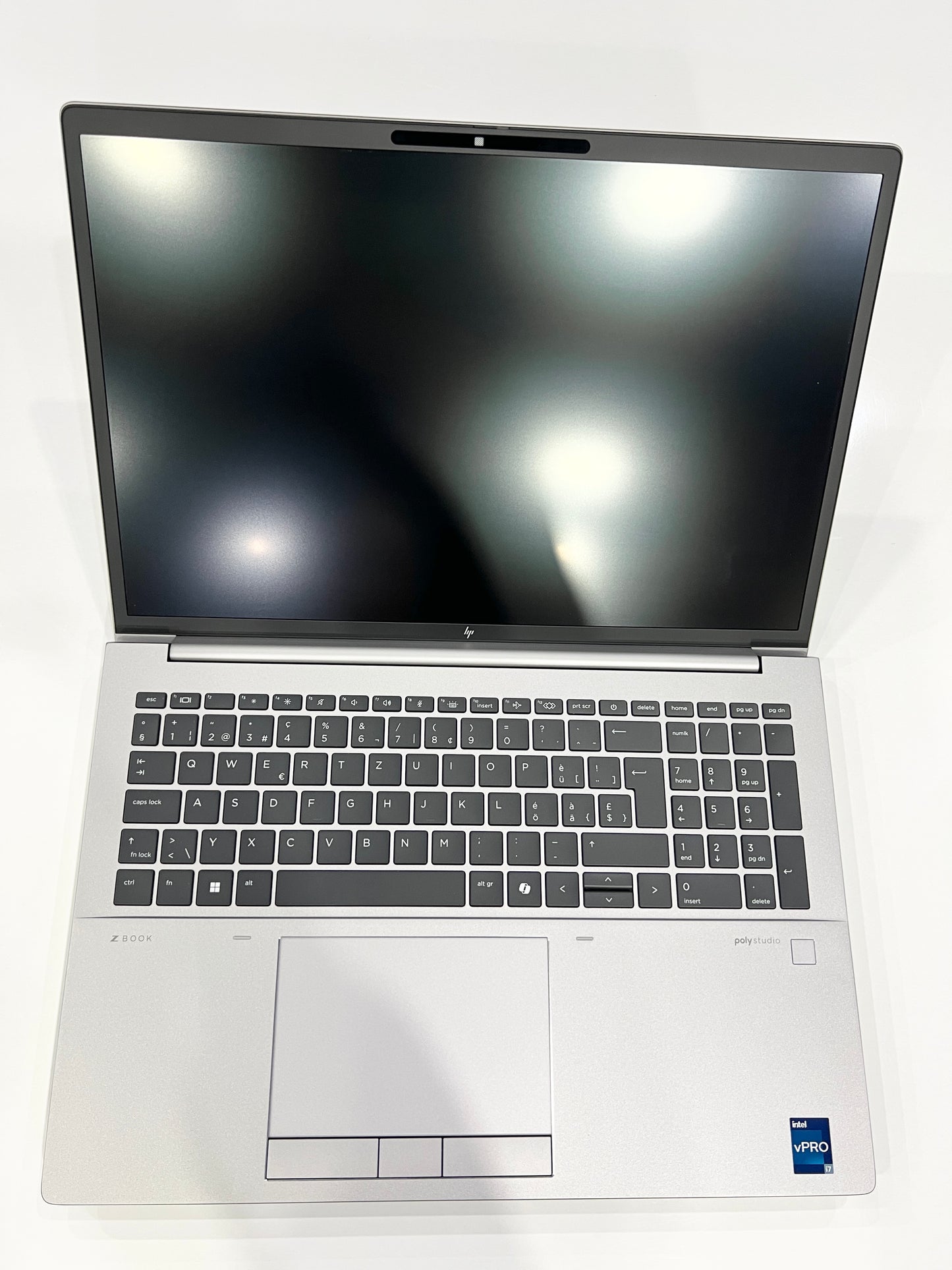 Station de travail mobile HP ZBook Fury G11 16 i7 13th-RTX™ 2000 8G