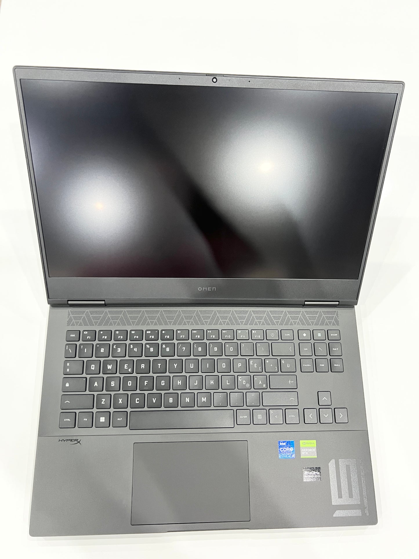 HP OMEN 16 i7 14th-RTX 4070™ 8G