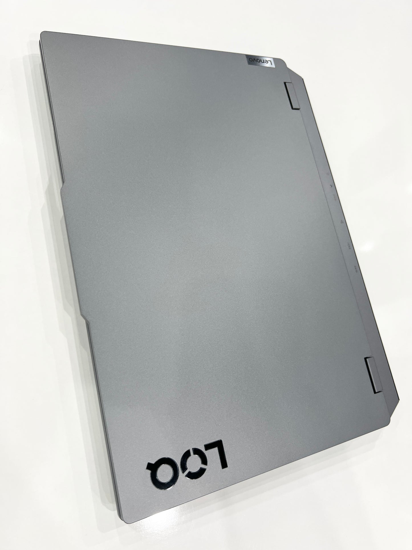 Lenovo LOQ 15IRX10 i7 13th-RTX 5070 8G