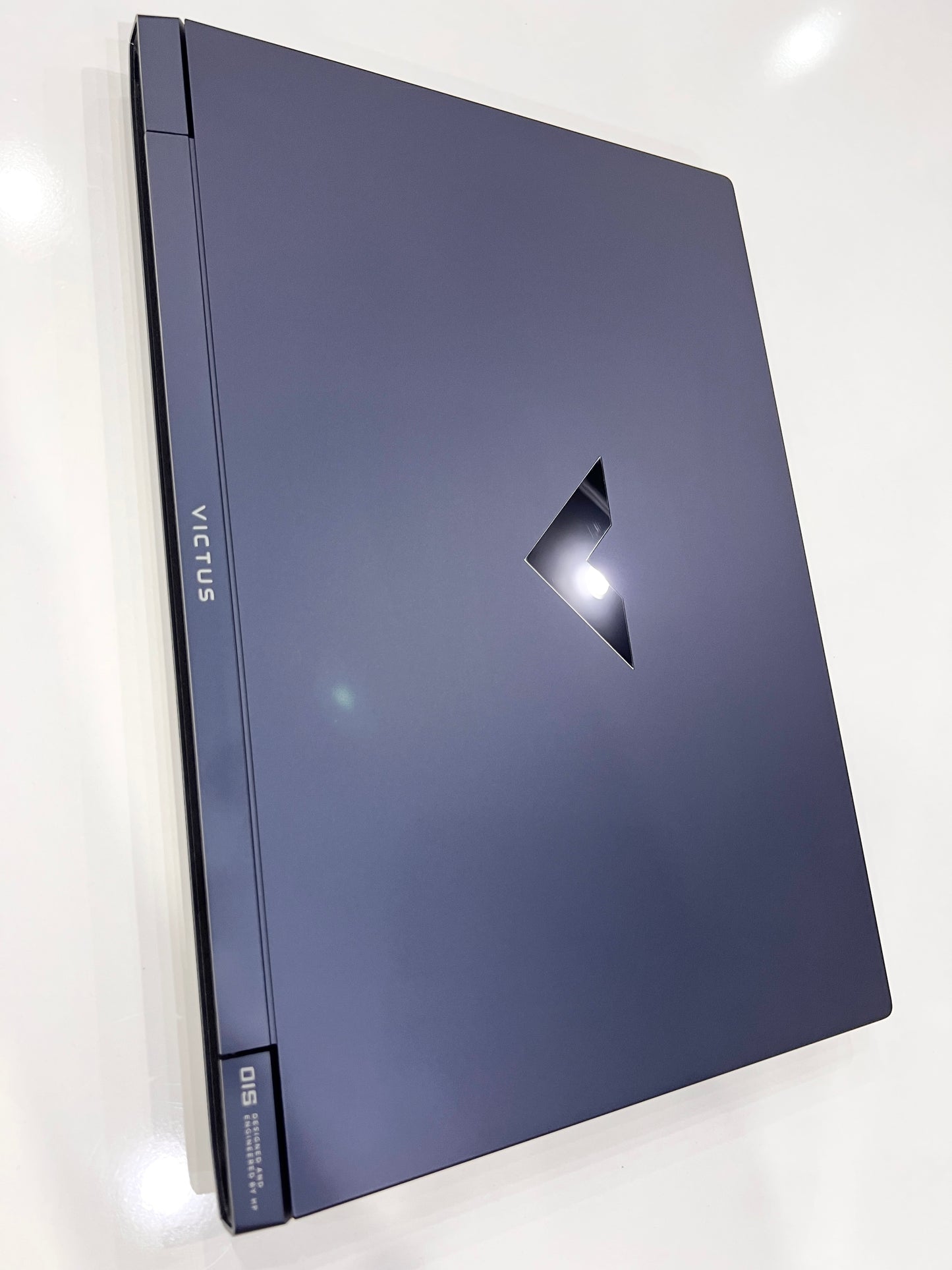 HP VICTUS Gaming 15 Ryzen™ AI 7 350-RTX 5060 8G