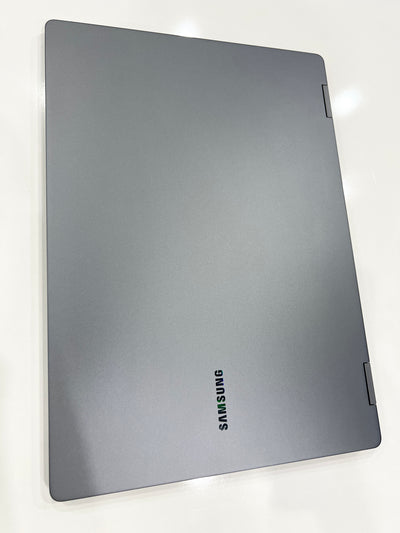 SAMSUNG GALAXY BOOK4 PRO 360 16 Ultra 7 155H OLED