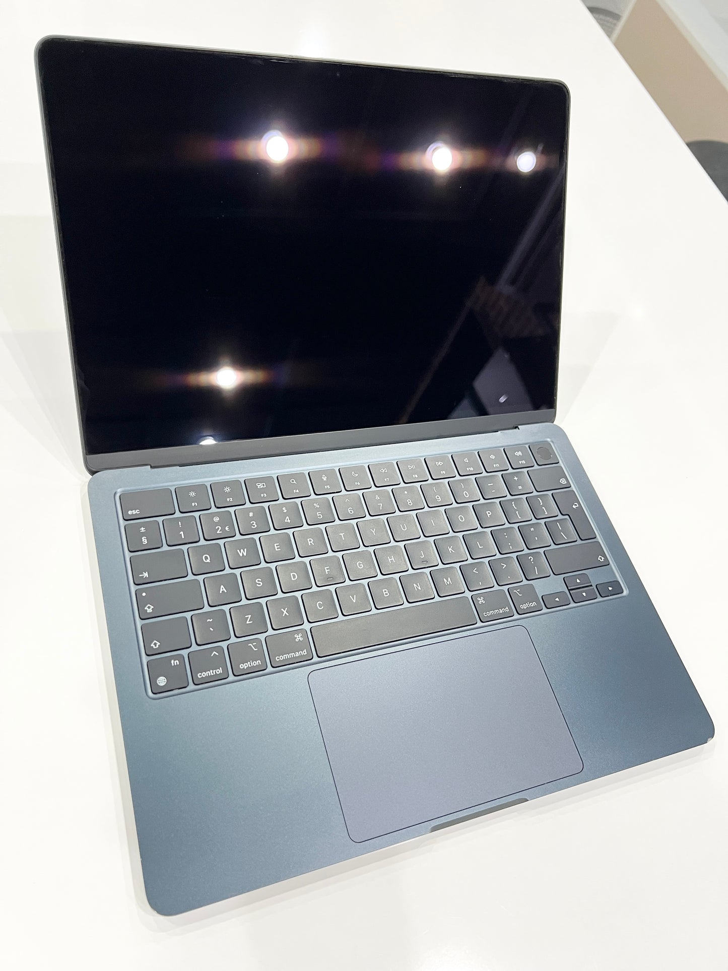 APPLE MACBOOK AIR M3 13 POUCES (2024)