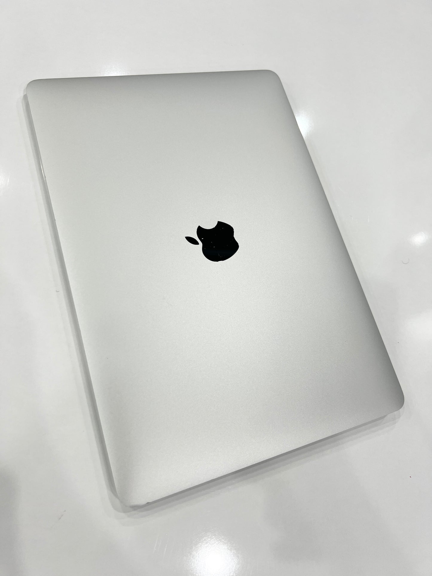 Apple MacBook Air 13 M1 2020
