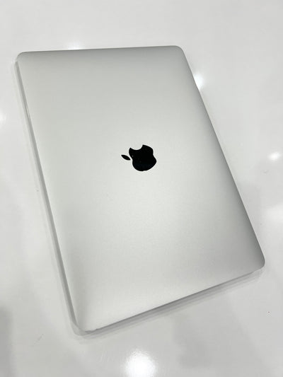 Apple MacBook Air 13 M1 2020