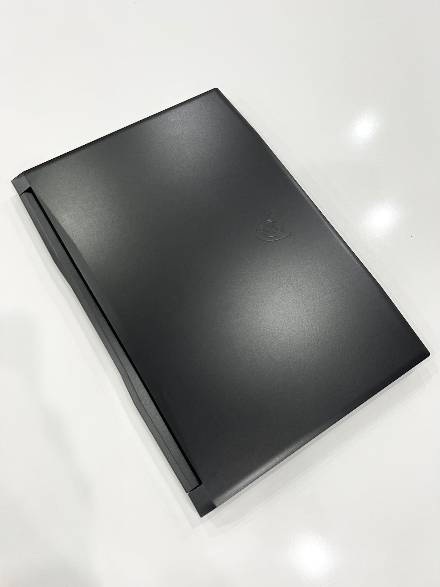 MSI GF76 Katana 11UE i7 11th-RTX 3060 6G