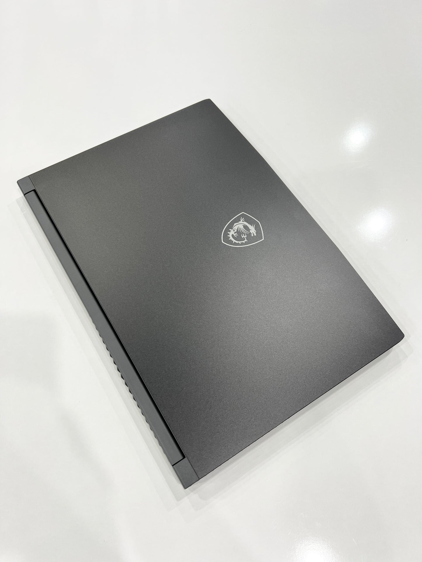 MSI Thin 15 B12UC i5 12th-RTX 3050 4G