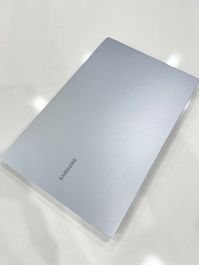 Samsung Galaxy Book4 Edge